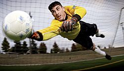 Archivo:Soccer goalkeeper