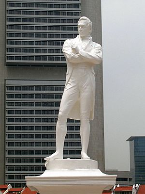 Archivo:Stamford Raffles statue