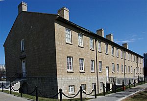 Archivo:Stanley Barracks