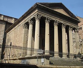 Templo romano de Vic - 001.jpg
