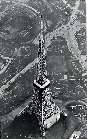 Archivo:Tokyo Tower 1961