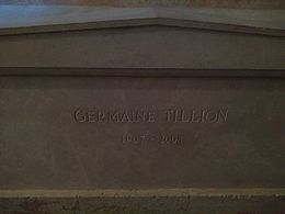 Archivo:Tomb of Germaine Tillion in Panthéon