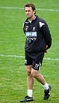 Tony Popovic-2010-08-03.jpg