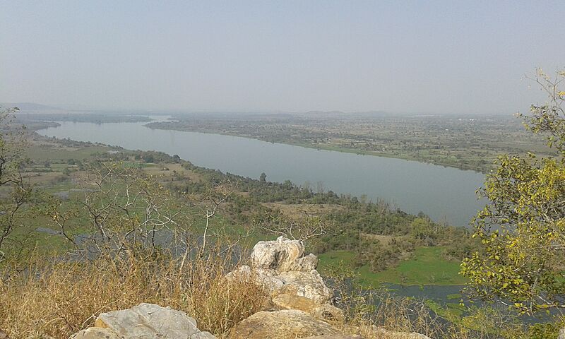 Vainganga river21