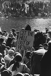 Archivo:Vietnam War Protest in DC, 1967