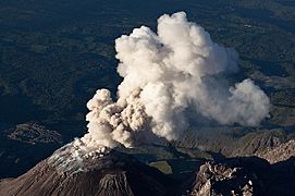 Volcan Santiaguito eruption 2009