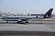 Airbus A330-202 de Qatar Airways en el Aeropuerto Internacional de Dubái.