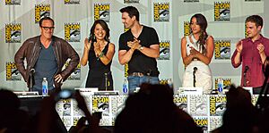 Archivo:Agents of SHIELD - SDCC 2013
