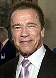 Archivo:Arnold Schwarzenegger February 2015