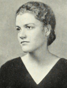 Betty Armstrong Wood - 1933 Yearbook Portrait.png