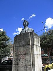 Archivo:Bogotá, busto del poeta Juan Montalvo