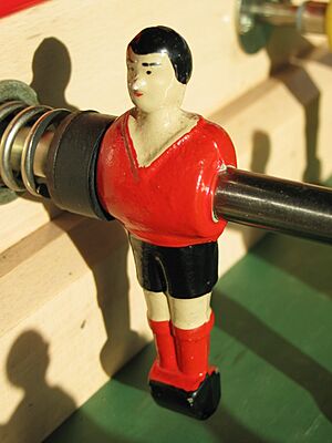 Archivo:Bonzini style table football red figurine
