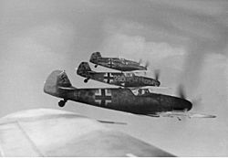 Archivo:Bundesarchiv Bild 101I-676-7974-13, Flugzeuge Messerschmitt Me 109