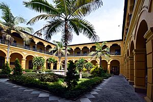 Archivo:Convento Santo Domingo in Lima, Peru