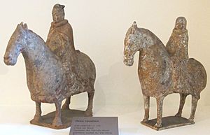 Archivo:Dinastia wei del nord, due cavalieri, cina del nord, 500-550 ca.