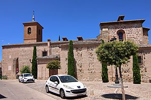 Archivo:Iglesia de San Pedro Apóstol (Calera y Chozas), 03