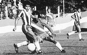 Archivo:Maradona cano debut