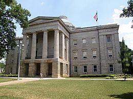 Archivo:North Carolina State Capitol, Raleigh