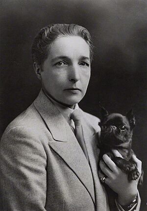 Radclyffe Hall, ca. 1930.jpg