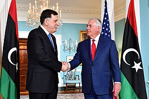 Archivo:Secretary Tillerson Meets With Libyan Prime Minister Fayez al-Sarraj in Washington (24892989028)