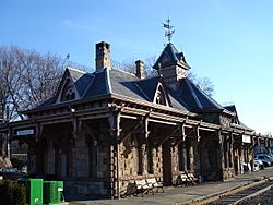 TenaflyStation.jpg