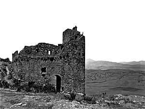 Archivo:The Castle of Jimena GWW