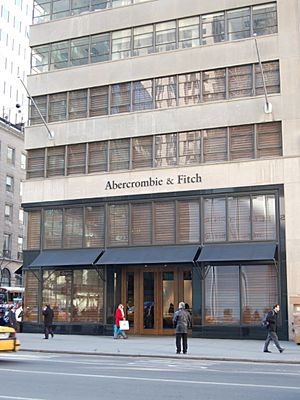 Archivo:Abercrombie & Fitch Fifth Avenue
