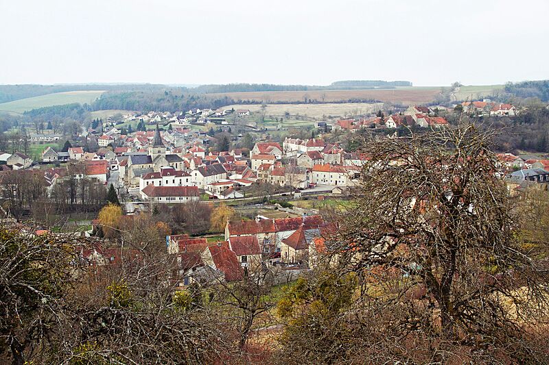 Aignay-le-Duc FR21 village IMF9340