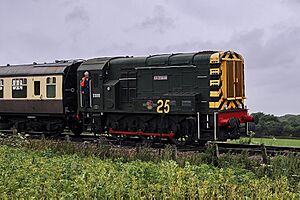 Archivo:BR Class 08 Haversham (22963552921)