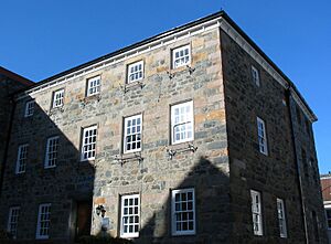 Archivo:Barclays Wealth Guernsey 2