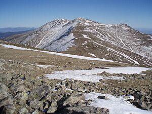 Archivo:Cabezas de Hierro desde Valdemartín