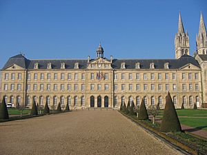 Archivo:Caen Hôtel de Ville