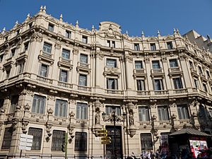 Archivo:Edificio del Banco Central Hispano - 01
