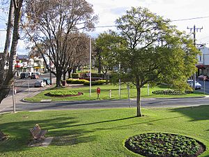 Archivo:From-Rotunda-Looking-West-Bairnsdale-Vic