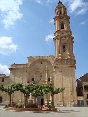 Archivo:Iglesia de San Juan Bautista (Mas de las Matas,Teruel, España)