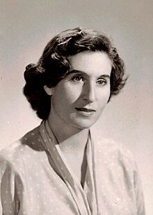 Mada Carreño.jpg