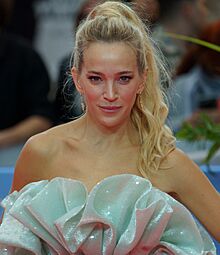 Malaga Film Festival 2025 - Lusiana Lopilato 02 (cropped).jpg