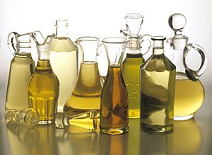 Archivo:Many types of Oils