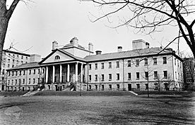 Archivo:Massachusetts General Hospital, Bulfinch Building