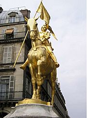 Archivo:Paris 75001 Place des Pyramides Jeanne d'Arc equestre by Frémiet S1