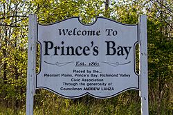 Prince's bay welcome sign.jpg