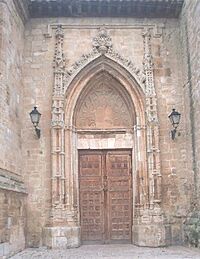 Archivo:Puerta Gotica
