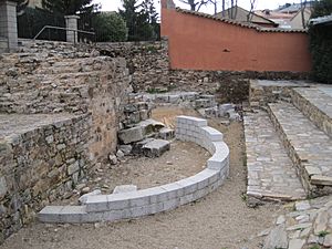 Archivo:Puerta romana de Astorga
