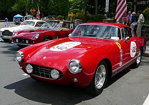 Archivo:SC06 Ferrari 195 Inter 250 GT California Spyder and 250 GT Boano