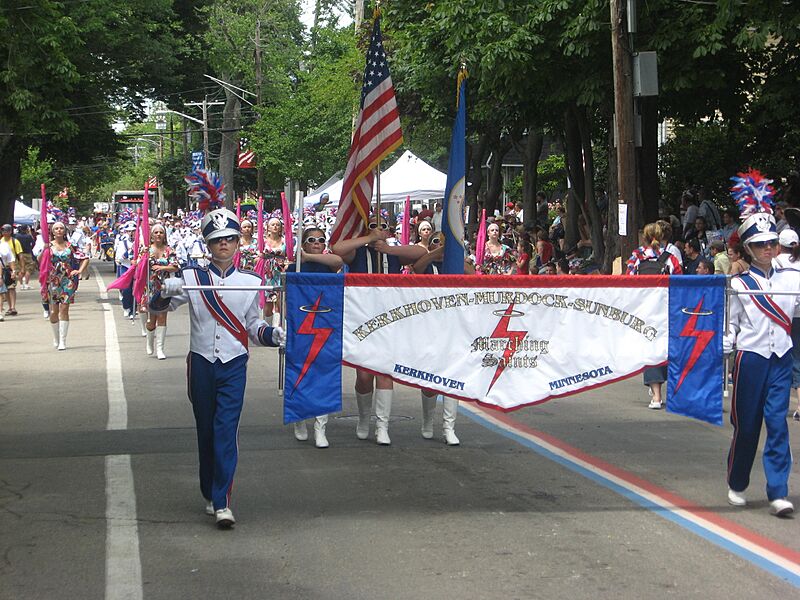The Kerkhoven-Murdock-Sunburg Marching Saints (3688278413)