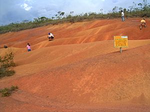 Archivo:Tierra de Colores