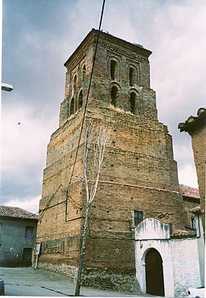 Archivo:Torre y mayo de Vallecillo