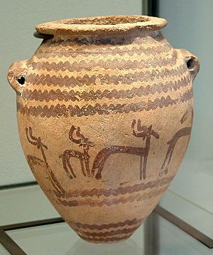 Archivo:Vase with gazelles-E 28023- Egypte louvre 316