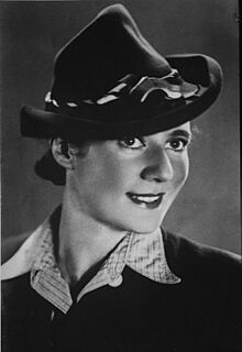 Ala Gertner (1912-1945).jpg