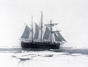 Archivo:Amundsen-Fram